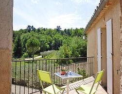 Malaucene Garden Apartment Stay