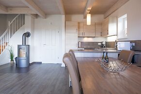 Luxurios Eingerichtetes Ferienhaus in Strandnahe