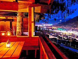 Chalet in Eben With Panoramic Mountain Views