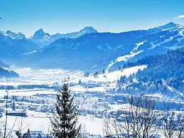 Chalet in Eben With Panoramic Mountain Views