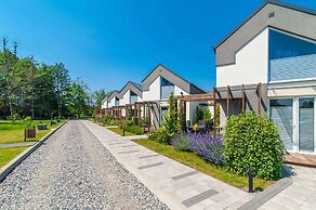 Comfortable Holiday Apartment, Summer Pool