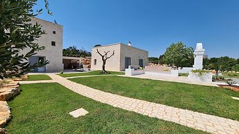 Tower House in Puglia With Pool and Charm