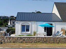 Beachfront Apartment in Plouguerneau