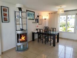 Beachfront Apartment in Plouguerneau