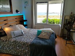 Beachfront Apartment in Plouguerneau