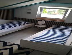 Comfortable Holiday Home With a Private Garden
