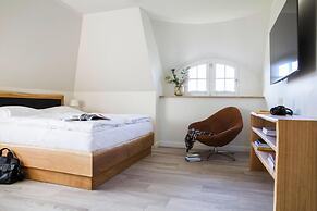 Reetdachhaus am Bodden mit Sauna
