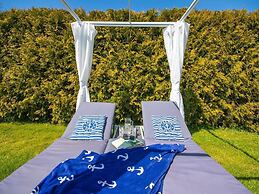 Holiday House Lacko Near Baltic Beach