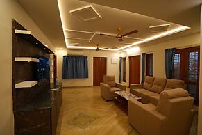 Trimukha homestay