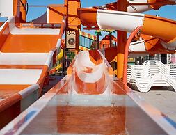 Apartment With a Pool, Attractions for Children