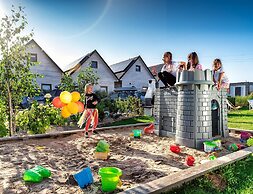 Apartment With a Pool, Attractions for Children