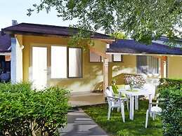 Bungalow in Caorle With Garden Furniture