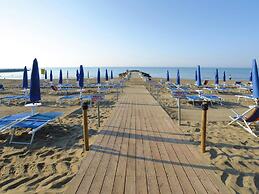 Bungalow in Caorle With Garden Furniture