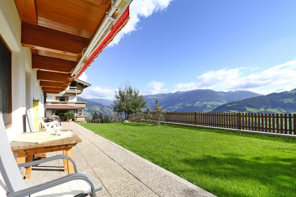 Apartment in Zillertal Near Horbergbahn