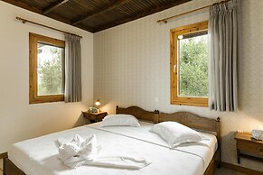 Seaview Holiday Home in Gerakini for 6