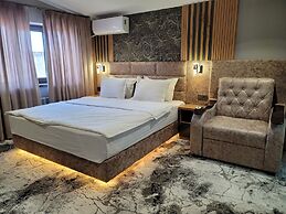 Homy House Hotel