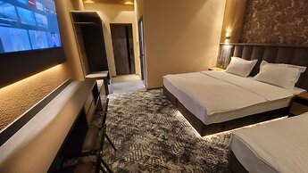 Homy House Hotel