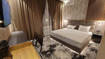 Homy House Hotel