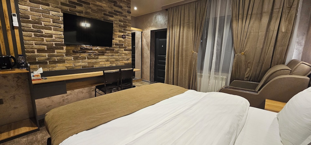 Homy House Hotel