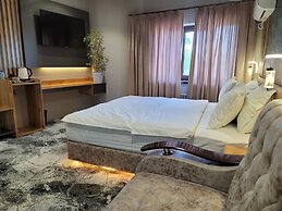 Homy House Hotel