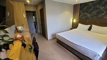 Homy House Hotel