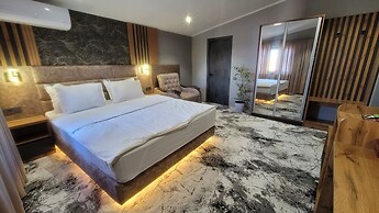 Homy House Hotel