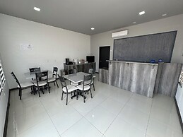 REL-X INN
