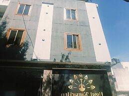 Hotel kamari Inn