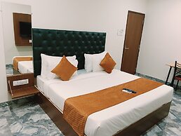 Hotel kamari Inn
