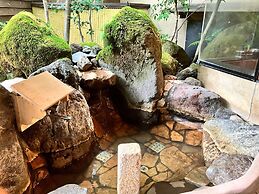 Yufuin Rakuyu