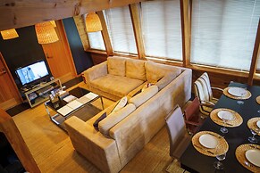 Hakuba Mountain Cabin