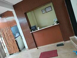 Eben Service Apartment