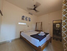 Sunset Cafe Beach Stay