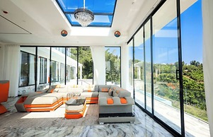 Ever Retreat B&P Beach Villa