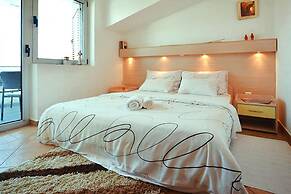 Modern Seaside Apartment in Rovinj