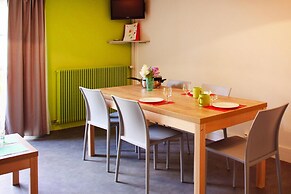 Resort Amboise Les Chateaux de la Loire, Accommodation for 8 Pers