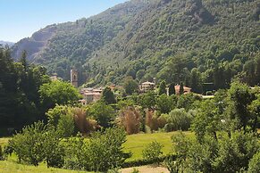 Villa in Camaiore With Panoramic Mountain Views