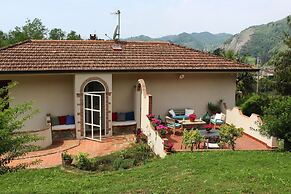 Villa in Camaiore With Panoramic Mountain Views