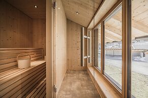 New Chalet With Garden and Private Sauna