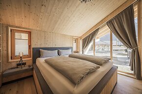 New Chalet With Garden and Private Sauna