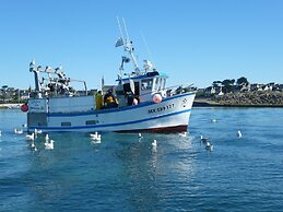 Apartment in Brittany Near Sandy Beaches