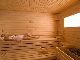 Relaxing La Motte Hideaway for a Group