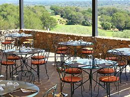 Relaxing La Motte Hideaway for a Group