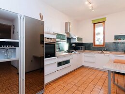 Villa in Rovanjska With Pool & Sea Views