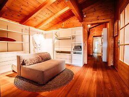 Hideway Chalet Gamsgluck With Pool and Sauna