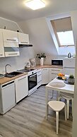 Apartment With a Swimming Pool in Stepniczka