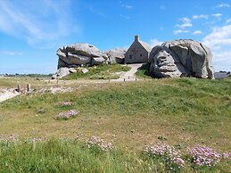 Holiday Home 10 Pers., Panoramic sea View, Cleder