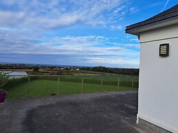 Holiday Home 10 Pers., Panoramic sea View, Cleder