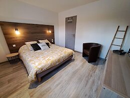 Holiday Home 10 Pers., Panoramic sea View, Cleder
