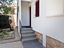 Apartment in Starigrad Near Paklenica